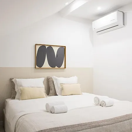 Grace Lovely Bright With Elevator 公寓