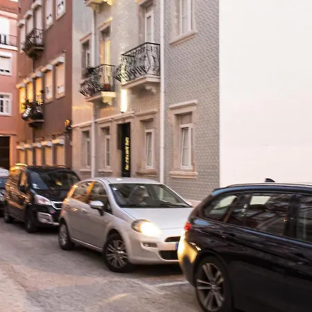 アパート Grace Lovely Bright With Elevator リスボン